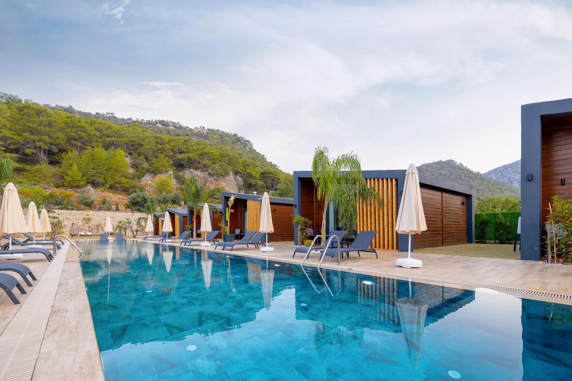 Rota Kilidonia Karaoez Suites&Villas Exteriör bild